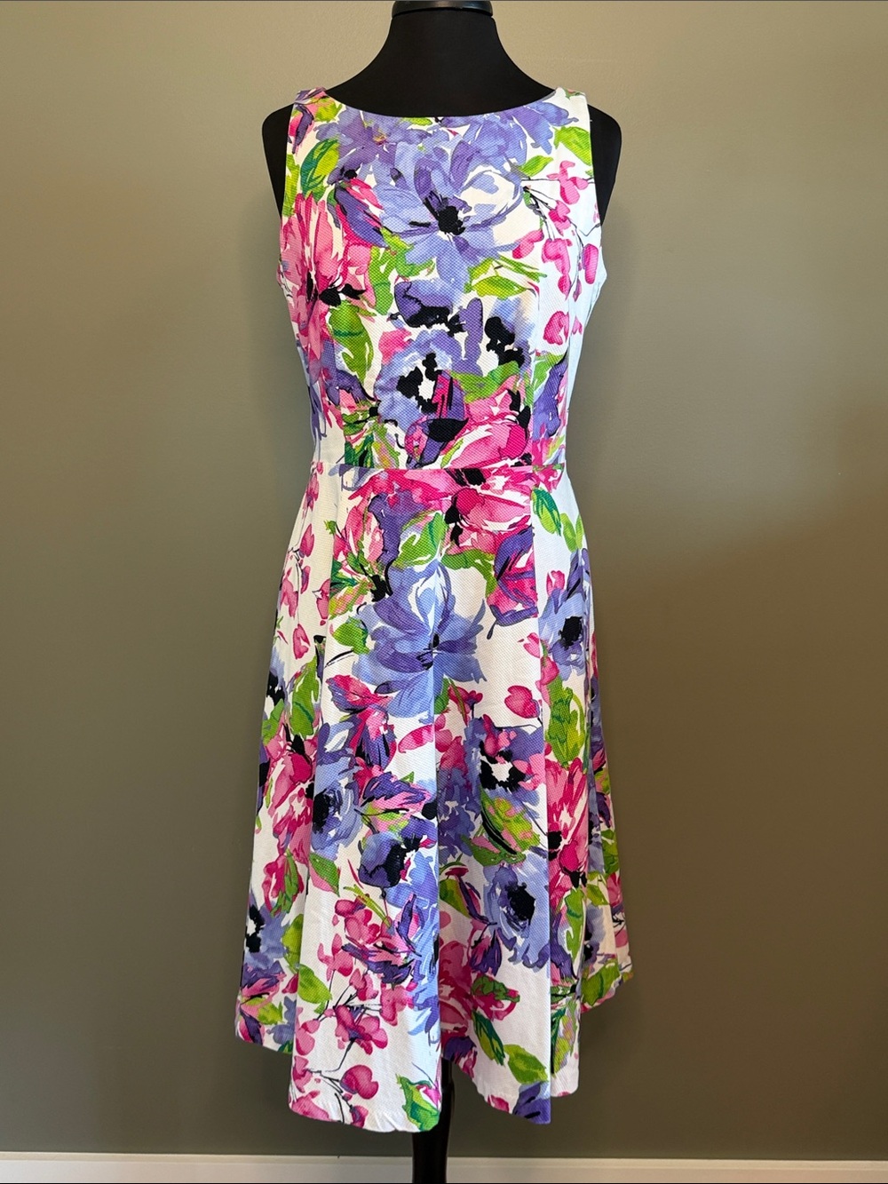 Kasper Floral Fit-and-Flare Dress in White with Pink & Purple Blossoms Size 12